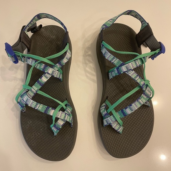Chaco Shoes - Woman’s Chaco Hiking Sandals green and blue size 11